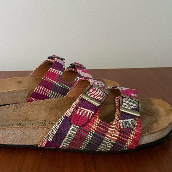 Sol Amor Pink Plaid Two-Strap Sandals with Buckles - Picture 2 of 6